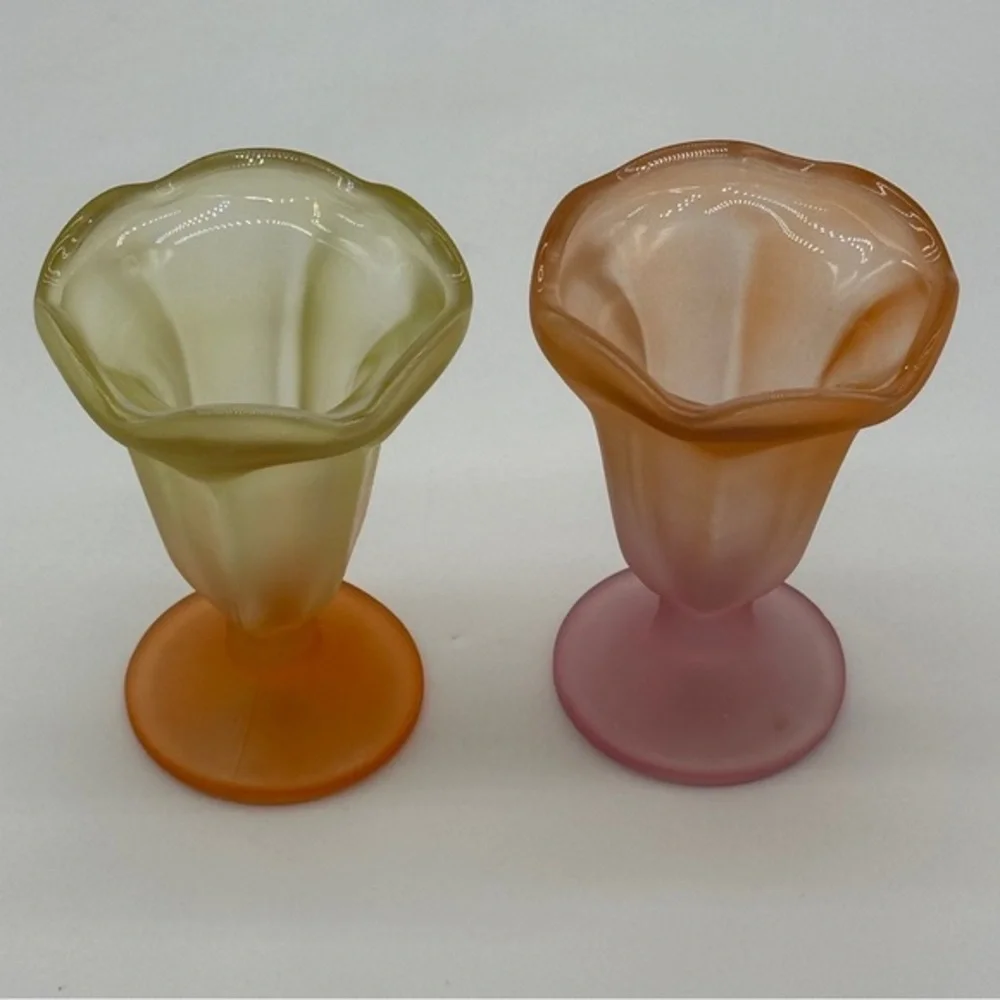 Vintage Libbey Ka-Dinks Frosted Sundae Ice Cream Parfait Footed Glasses Set of 2